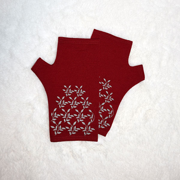 Leaves Design Fingerless Gloves